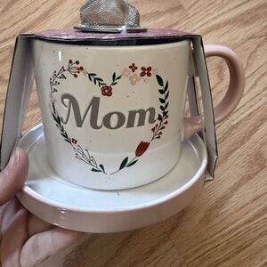"Mom" Floral Heart Ceramic Mug with Pink Handle and Saucer